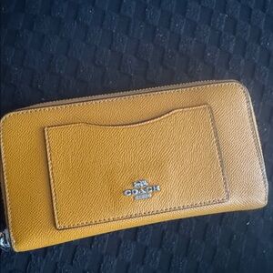 Coach Mustard Leather Card Holder